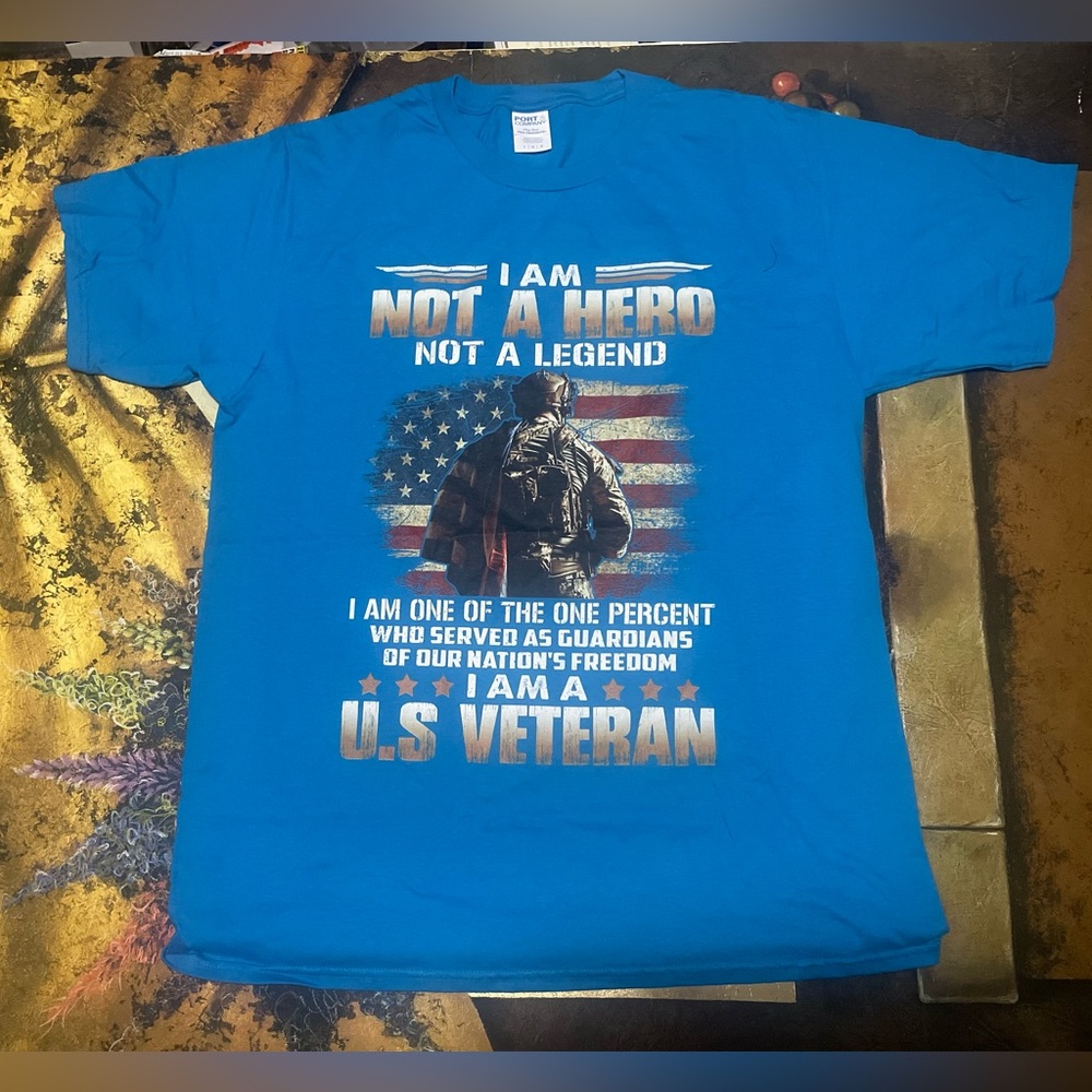 I Am Not a Hero Legend U.S.Veteran USAF USN USMC ARMY Military T-shirt Size L
